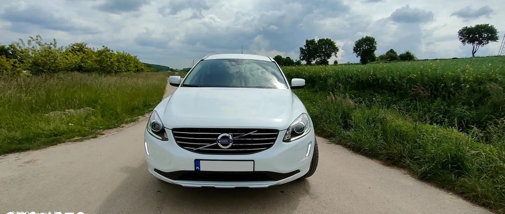 Volvo XC 60 cena 77400 przebieg: 150000, rok produkcji 2015 z Słupsk małe 154